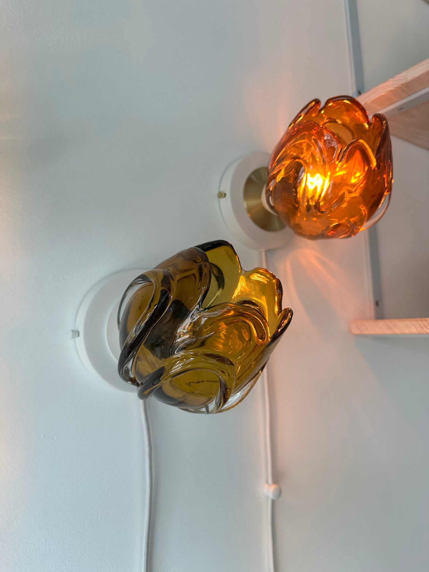 Bloom Sconce - Petal Closed